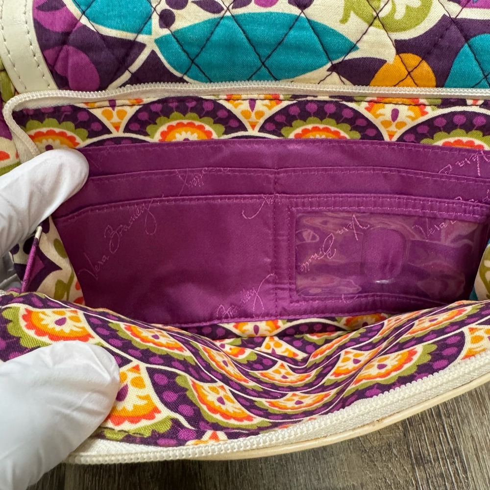 Vera Bradley Quilted Crossbody Bag Colorful Floral Print Cream Leather Trim‎ - Picture 15 of 15